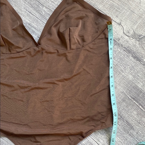 SKIMS Brown Mesh bodysuit - Picture 5 of 8